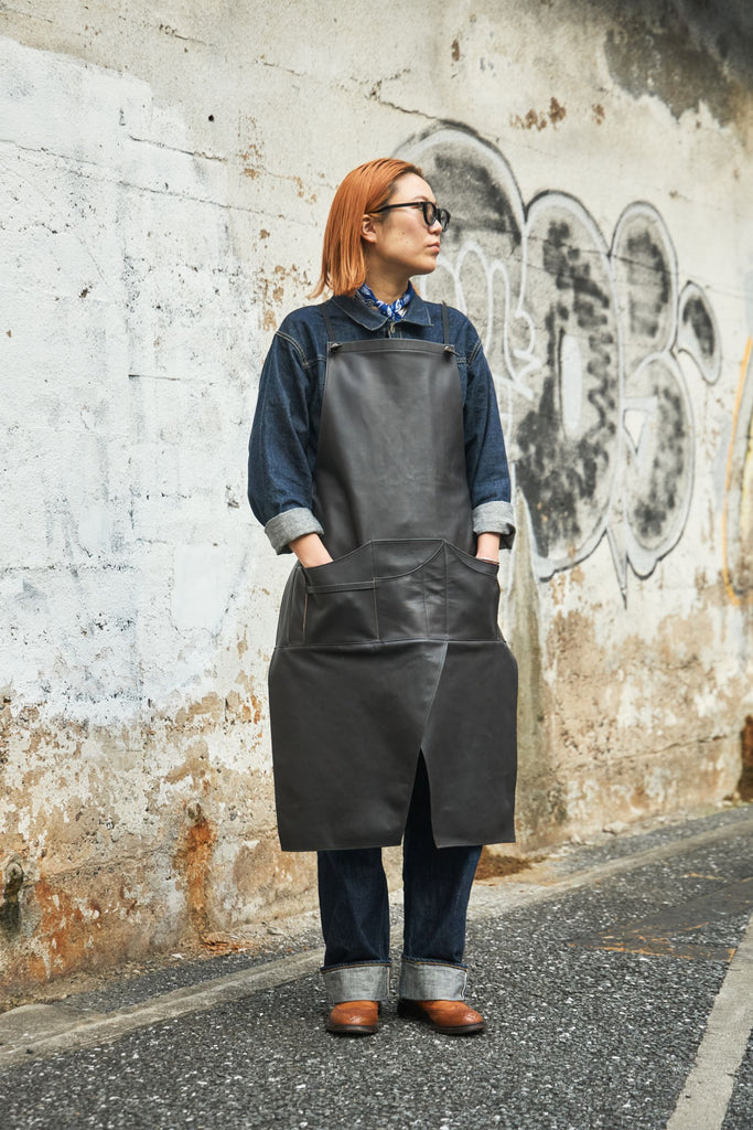 茶芯ソフトレザーハカマエプロン – CLUB PREPPY